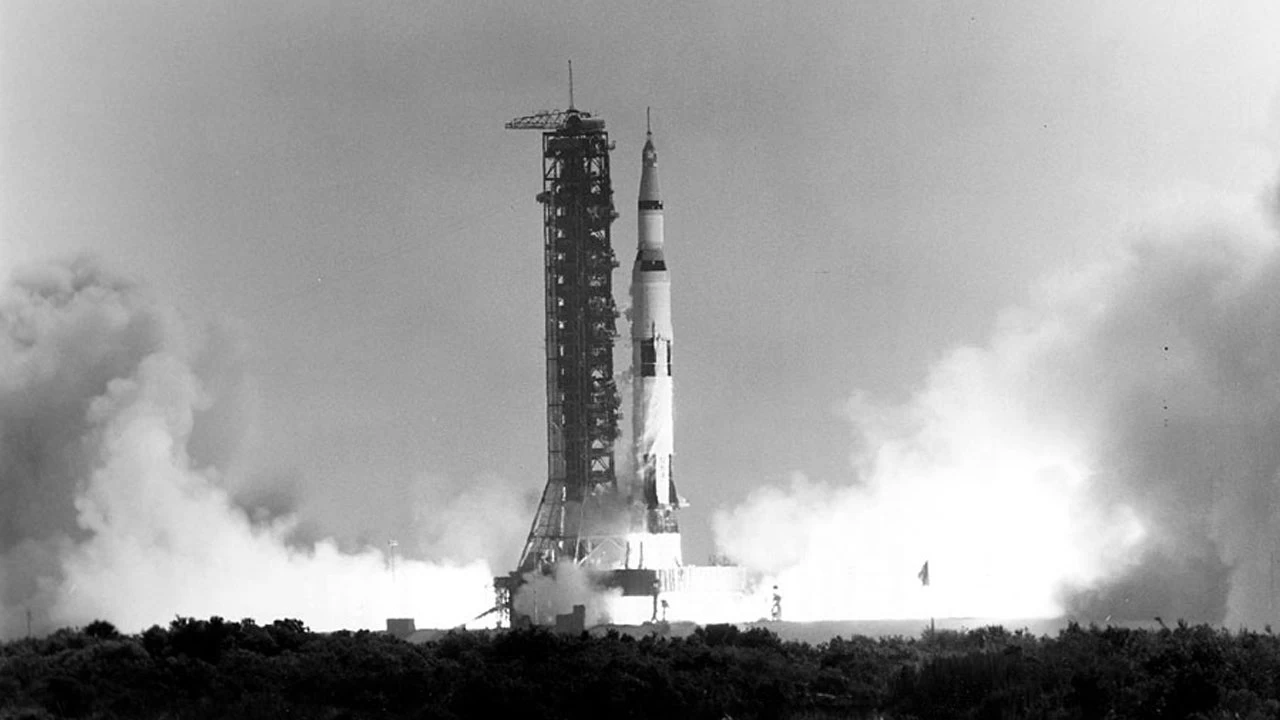 50 χρόνια μετά: Η εκτόξευση του Apollo 11 ξανά σε ζωντανή μετάδοση!-Βίντεο